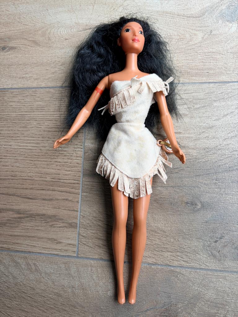 Disney Pocahontas Barbie pop, Ophalen of Verzenden, Gebruikt, Barbie