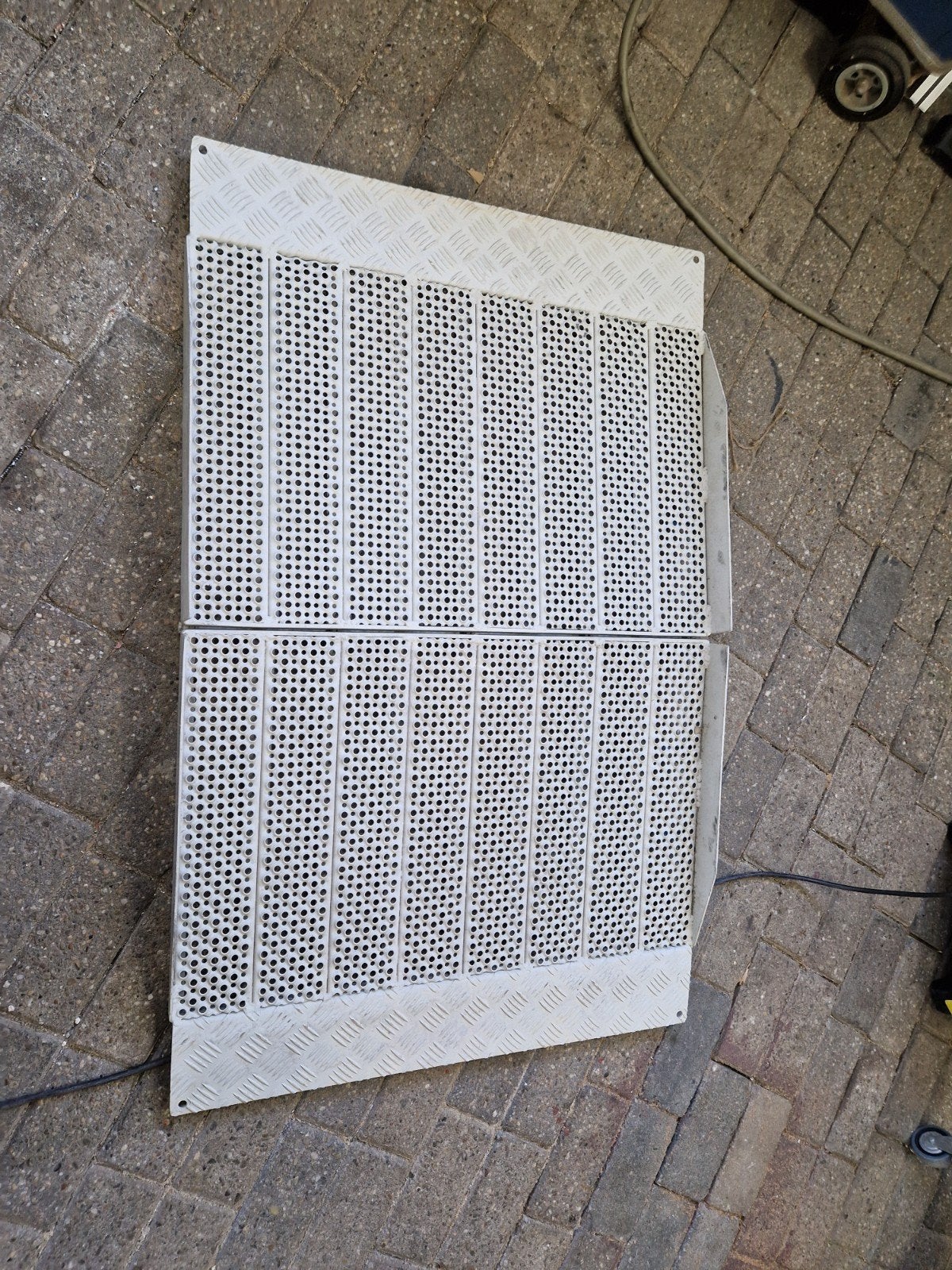 oprijplaat aluminium, Ophalen