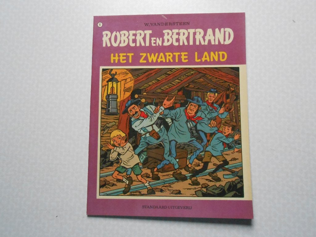 Robert en Bertrand 6 Het zwarte land 1974 1 ste druk., Boeken, Willy Vandersteen, Eén stripboek, Nieuw, Ophalen of Verzenden
