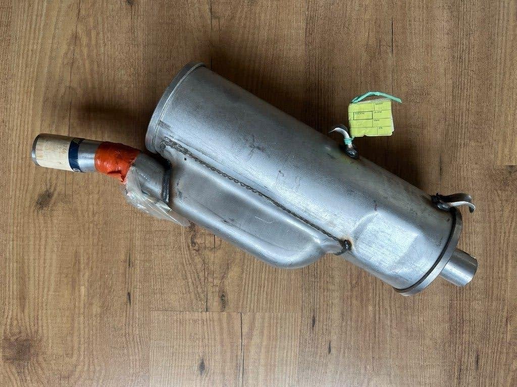 Nieuwe einddemper Saab 96 onderdeelnummer: 8831570 / 8816746, Ophalen, Nieuw, Saab