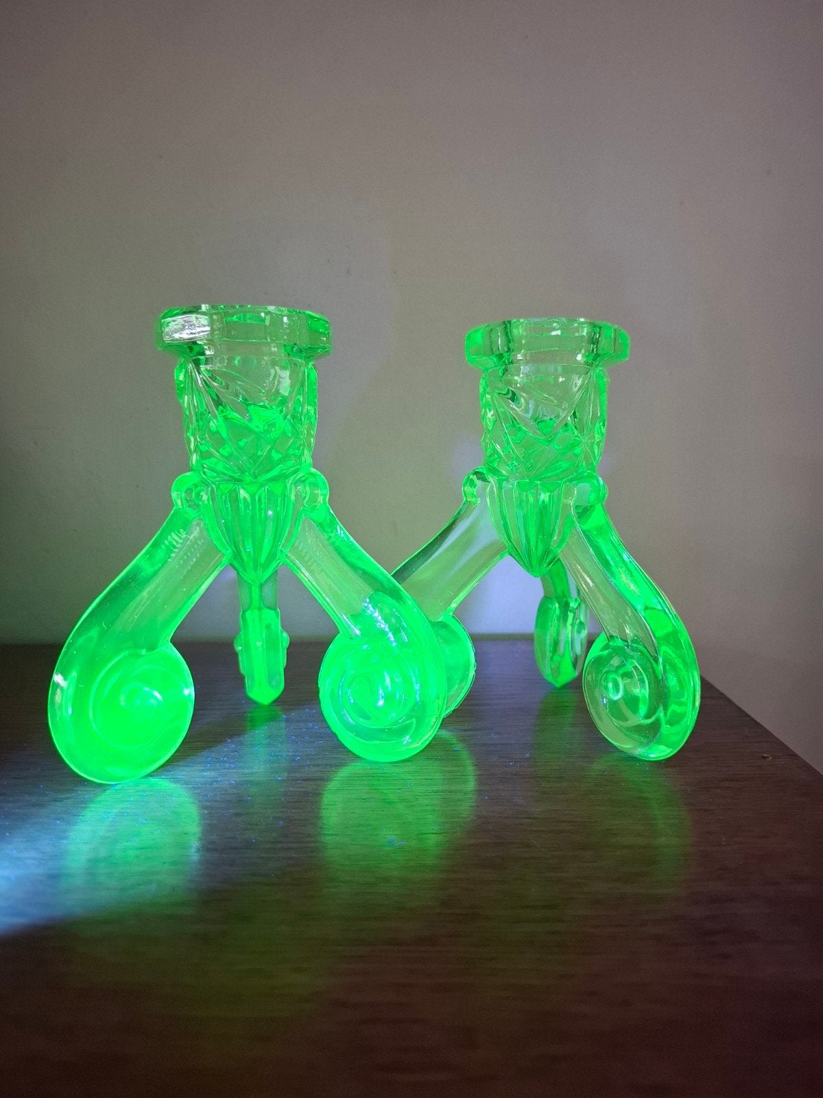 Bagley Art Deco Uraniumglas Kandelaars - Groen Glaswerk, Antiek en Kunst, Antiek | Glas en Kristal, Ophalen of Verzenden