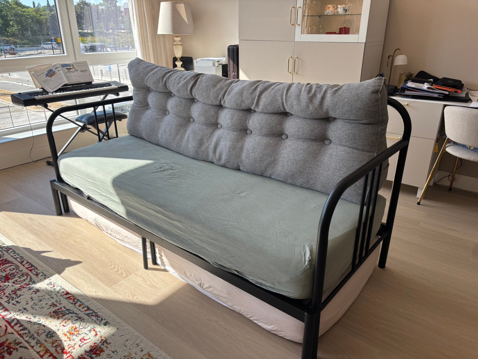 Ikea Fyresdal bedbank met 2 Jysk matrassen en rugkussen, Ophalen, Zwart, Tweepersoons, Zo goed als nieuw
