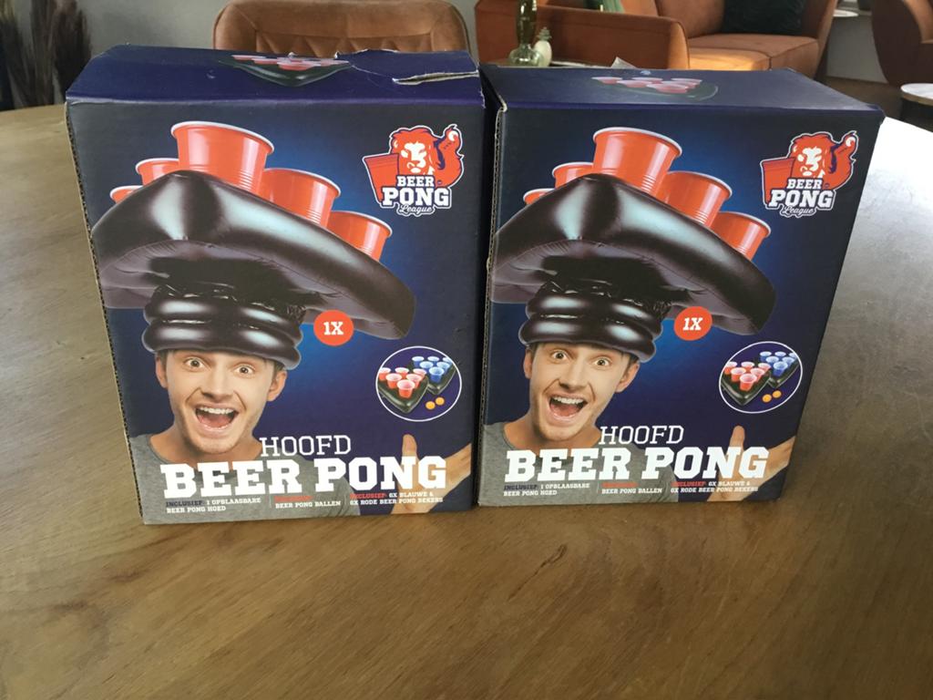 2 beerponghoeden, Ophalen of Verzenden, Nieuw, Feestartikel