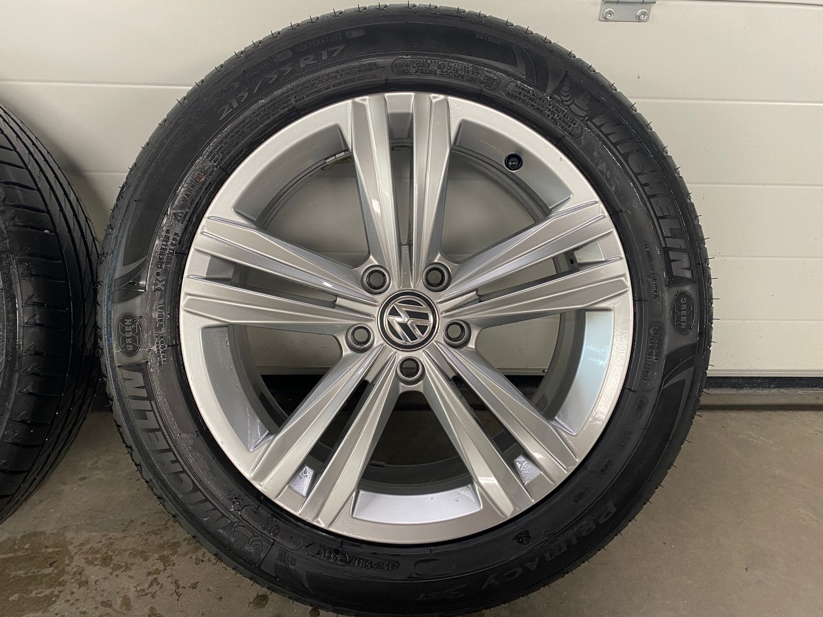 Vw passat T-roc sebring velgen origineel Michelin nieuw!!, Auto-onderdelen, Banden en Velgen, 215 mm, Banden en Velgen, Nieuw