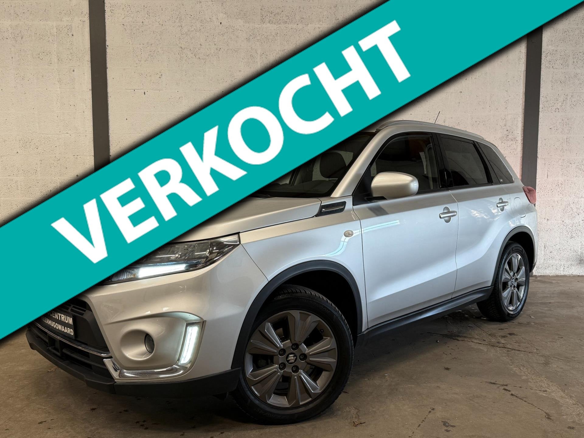 Suzuki Vitara 1.4 Boosterjet Smart Hybrid Navi|LED|Blindspot, Auto's, Dealer onderhouden, Stof, Gebruikt, Zwart