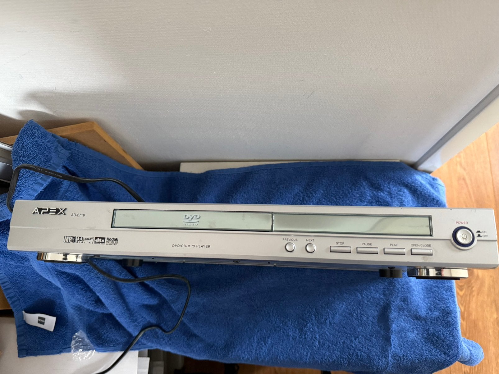 Apex DVD. CD MP3 speler model AD - 2710, Audio, Tv en Foto, Dvd-spelers, Ophalen of Verzenden, Zo goed als nieuw, Overige merken