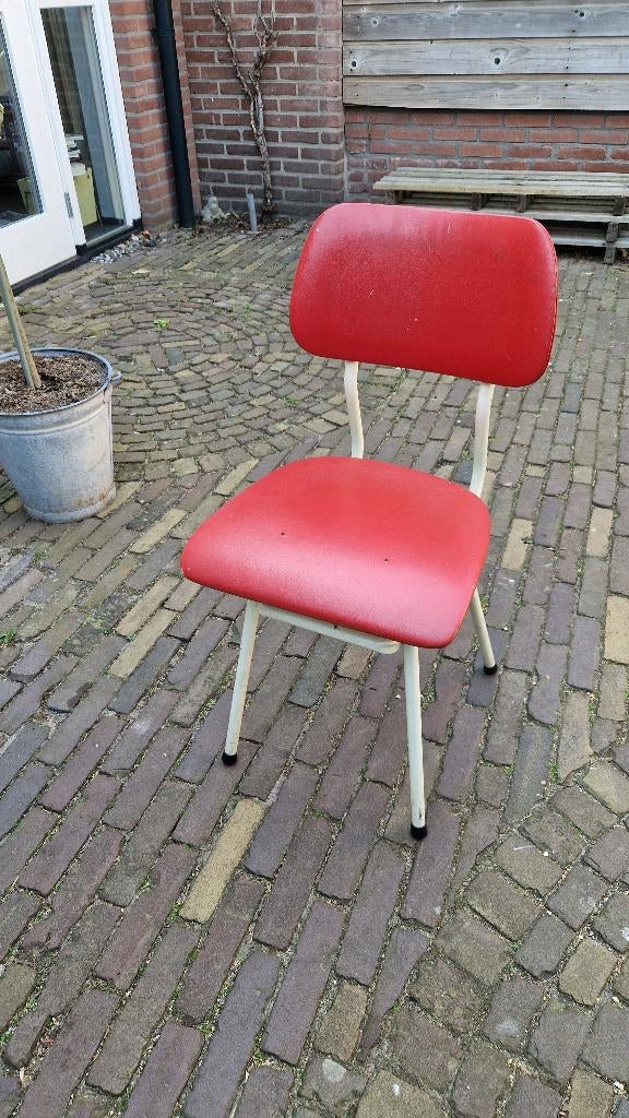 Keukenstoel retro, Ophalen, Kunststof, Gebruikt, Eén