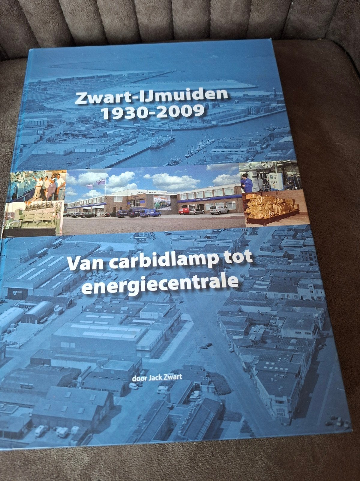 Zwart-IJmuiden 1930-2009: Van carbidlamp tot energiecentrale, Ophalen of Verzenden, 20e eeuw of later, Zo goed als nieuw, Jack Zwart