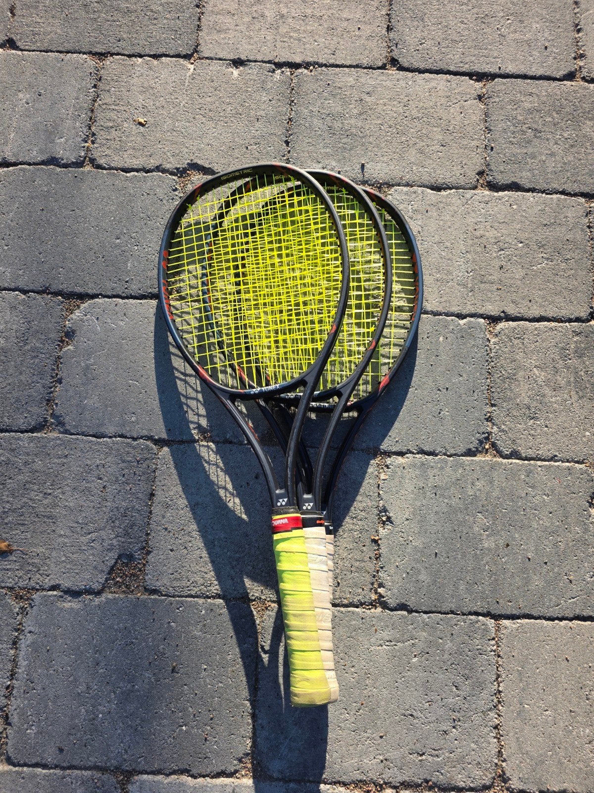 Yonex VCORE Pro 97 305 gram L1 (3 stuks voor 100 eu), Sport en Fitness, Ophalen, Gebruikt, Racket, Overige merken