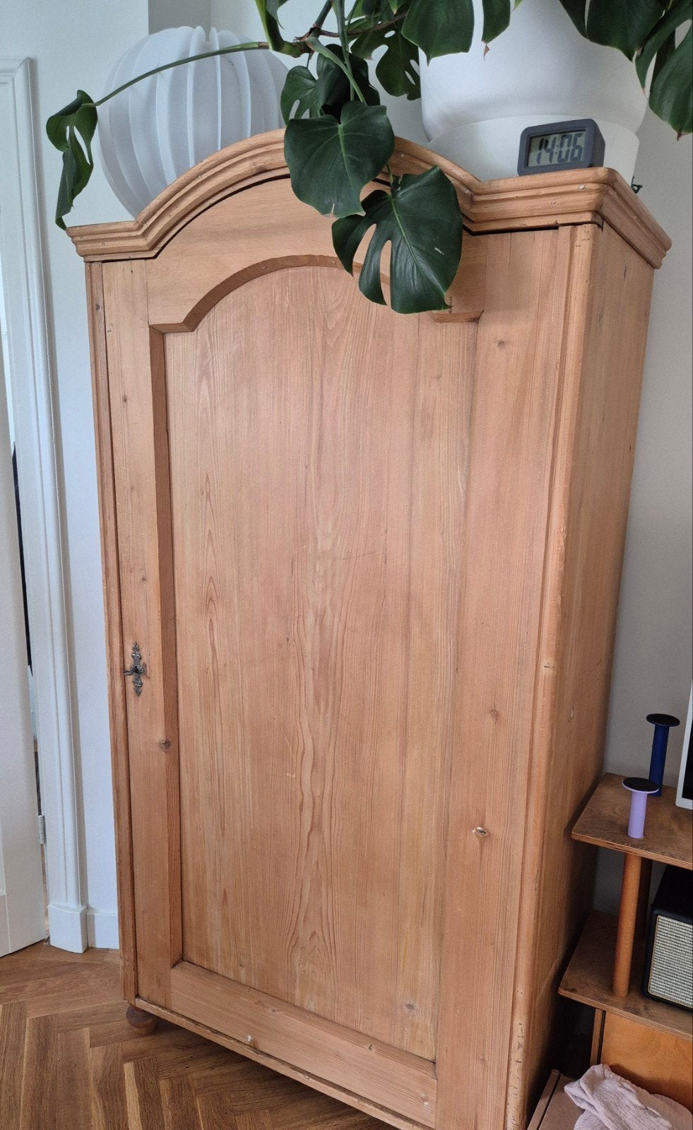 Antieke grenen kast met legplanken, Ophalen of Verzenden