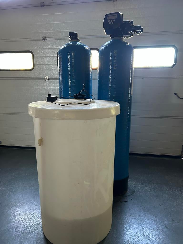 Professionele Waterontharder/ontijzering - Zo Goed als Nieuw, Ophalen, Zo goed als nieuw, Waterontharder met zout