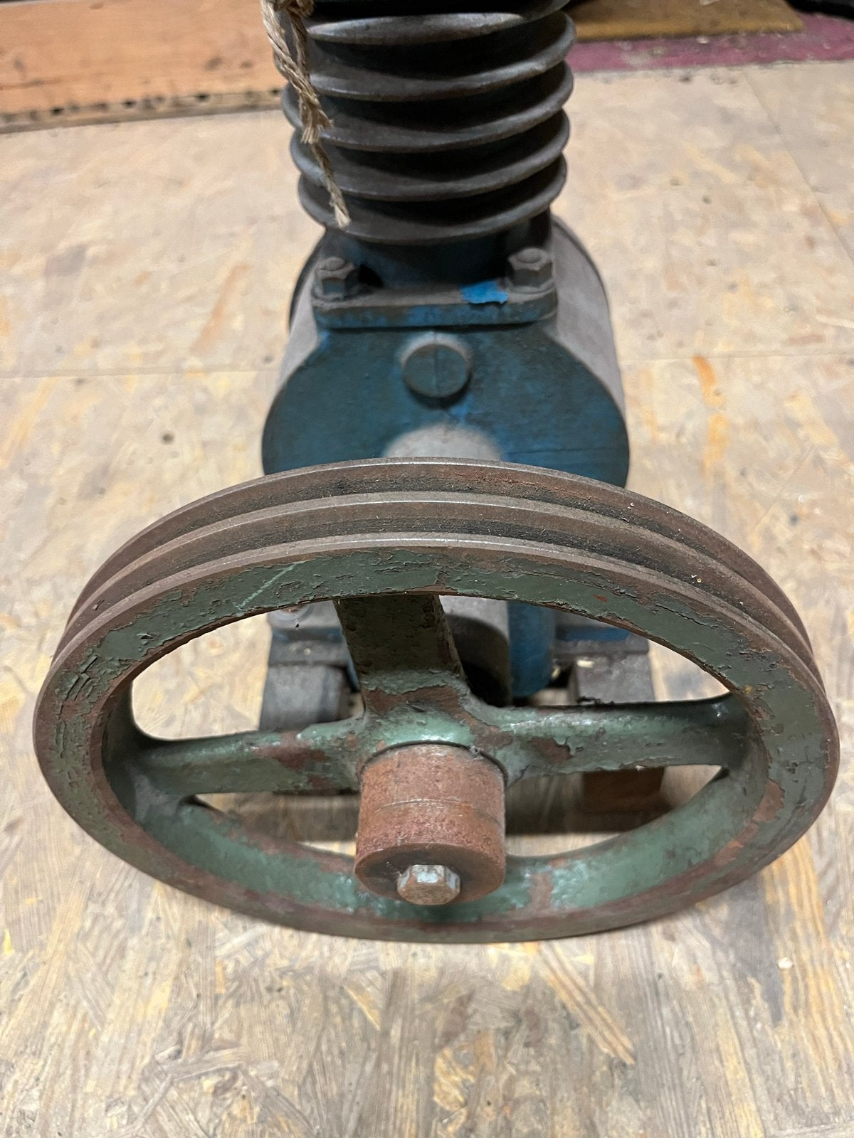 Oude compressor pomp - Stream-Line Filters Ltd, Doe-het-zelf en Verbouw, Ophalen, Gebruikt