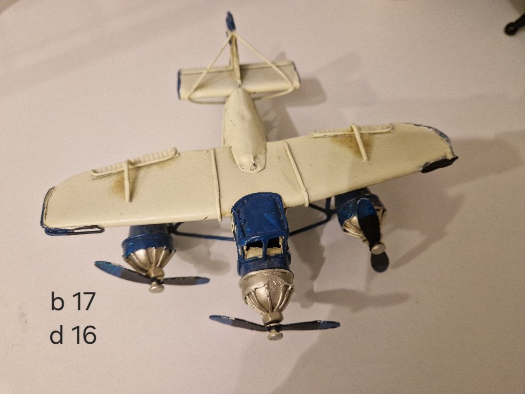 model vliegtuigje, Ophalen