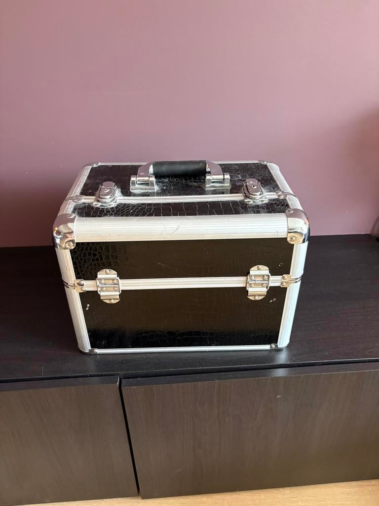 Nagelkoffer met inhoud - Zwart/Zilver Hardcase, Ophalen of Verzenden, Gebruikt, Zwart, Hardcase