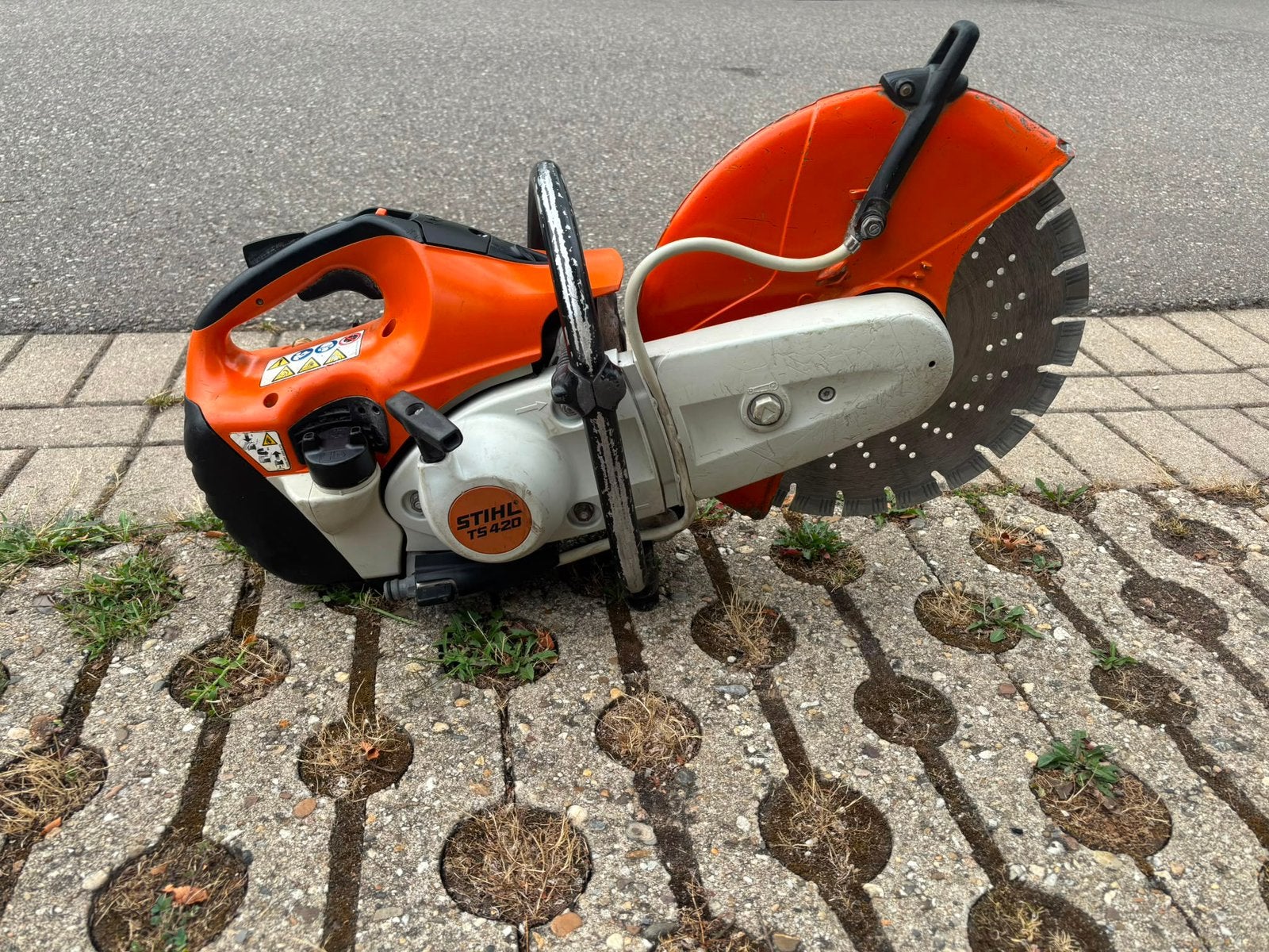 Stihl TS 420 Bandenzaag Benzine 350mm Diamantblad, Ophalen, Zo goed als nieuw