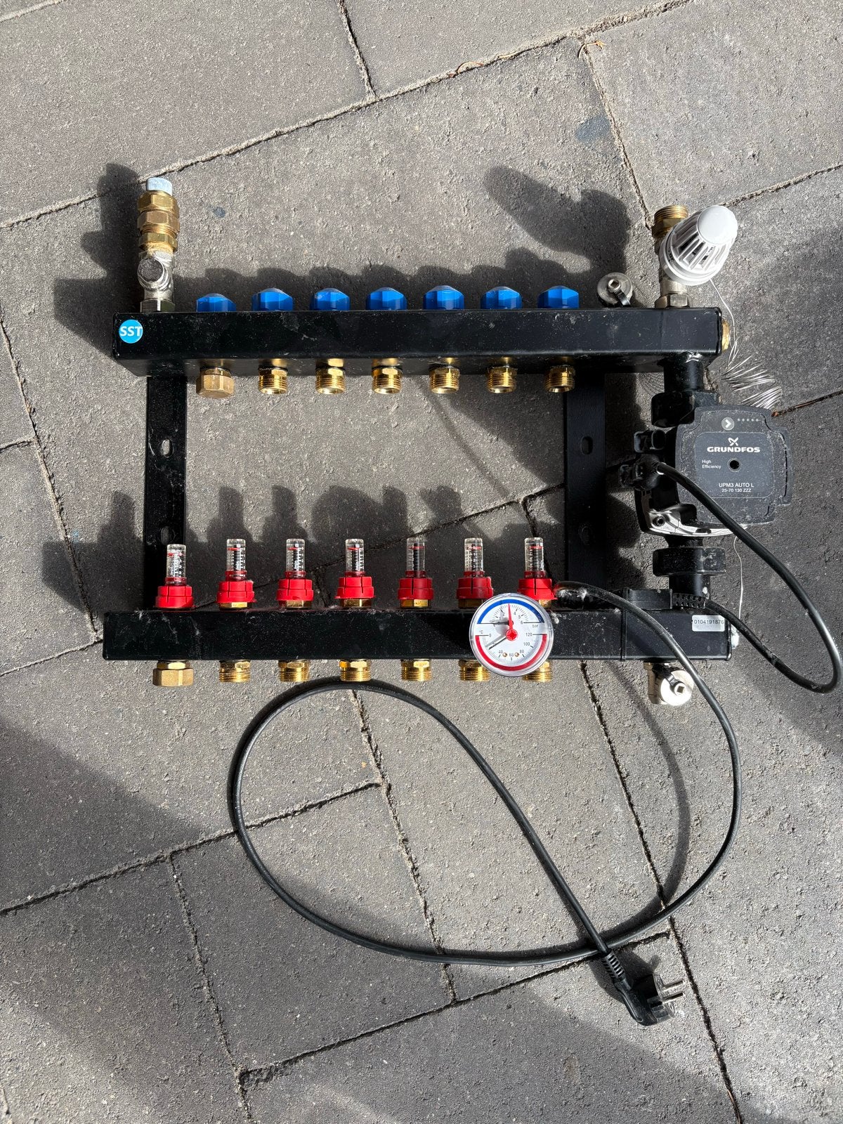 STT Vloerverwarmingsverdeler met Grundfos UPM3 AUTO L pomp, Ophalen, 30 tot 80 cm, Gebruikt, Overige typen