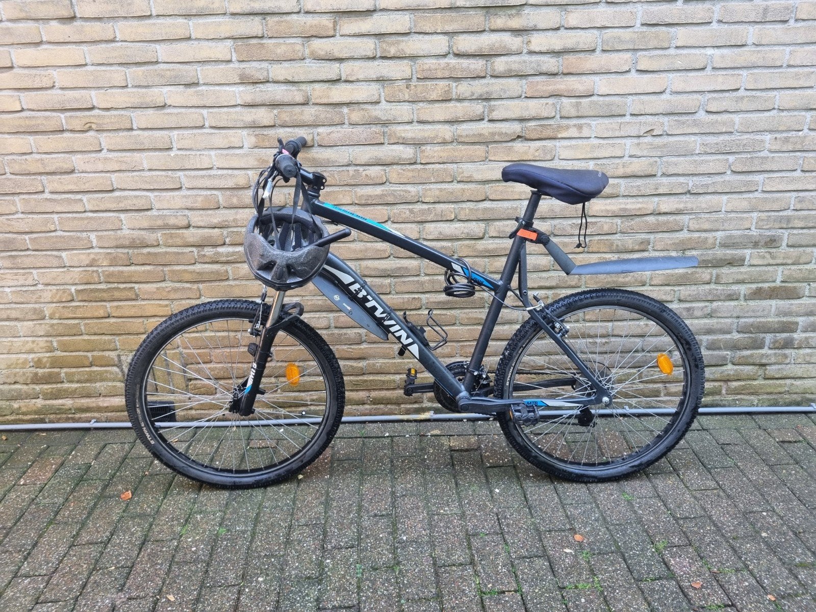 B'Twin Rockrider 340 Mountainbike - Zo goed als nieuw, Ophalen, Zo goed als nieuw