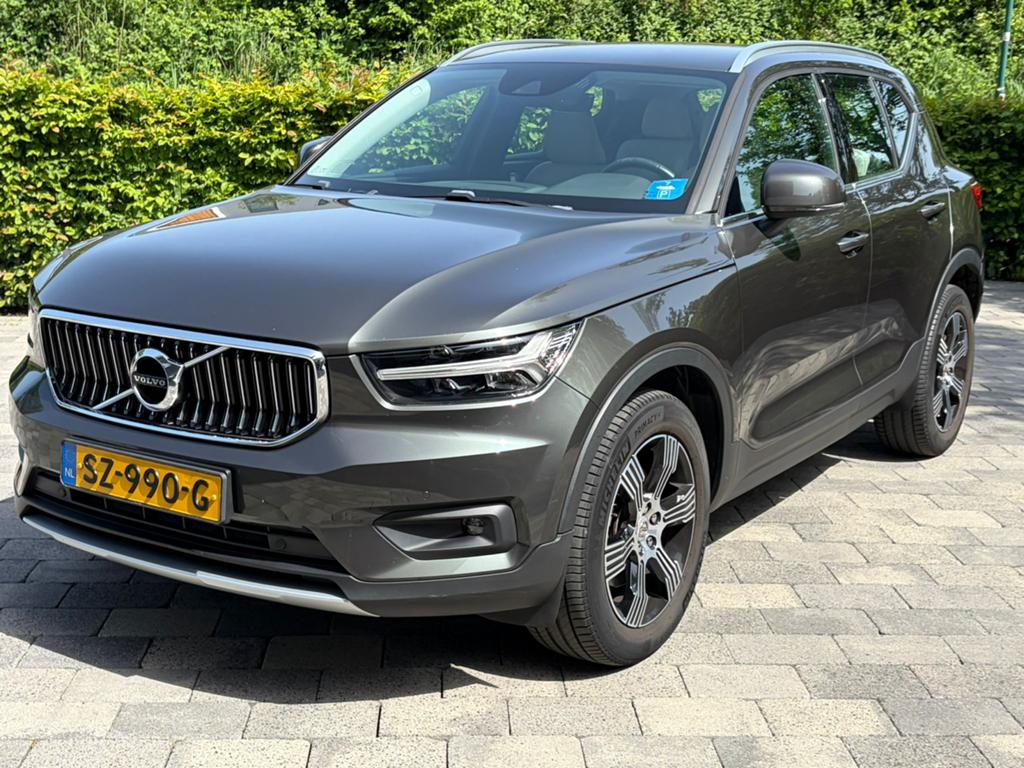 Volvo XC40 T4 190pk Geartronic 2018 Grijs, Auto's, Volvo, 1800 kg, 1969 cc, Origineel Nederlands, Particulier