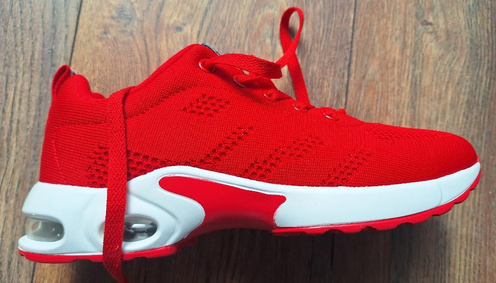 Schoenen (soort sneakers) mt 38 NIEUW, Nieuw, Ophalen of Verzenden, Sneakers of Gympen, Geen merk