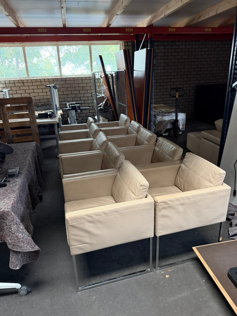 Partij van 10 Matteo Grassi fauteuils, beige/crème leder, Ophalen, Gebruikt, DESIGN, 50 tot 75 cm