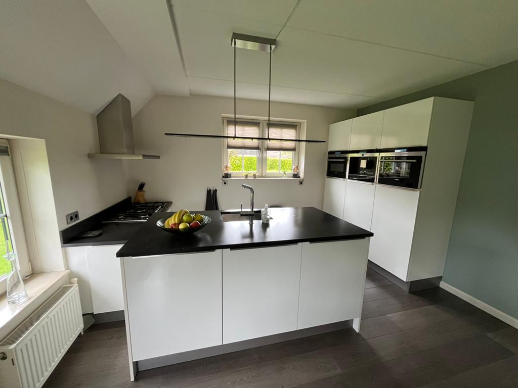 Nette complete keuken, Huis en Inrichting, Keuken | Complete keukens, Ophalen, Gebruikt, Wit, Overige typen