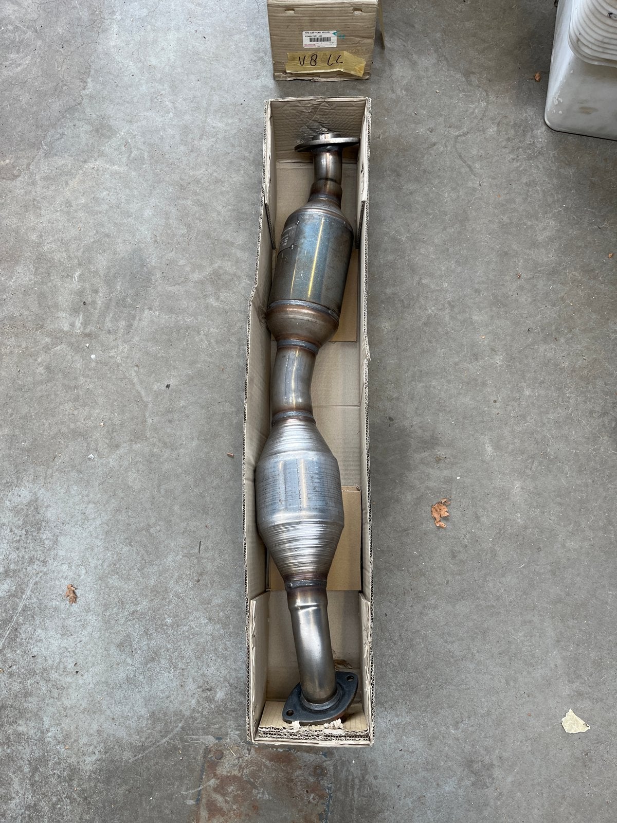 Toyota Land Cruiser V8 Katalysator Origineel met Certificaat, Ophalen, Nieuw, Toyota