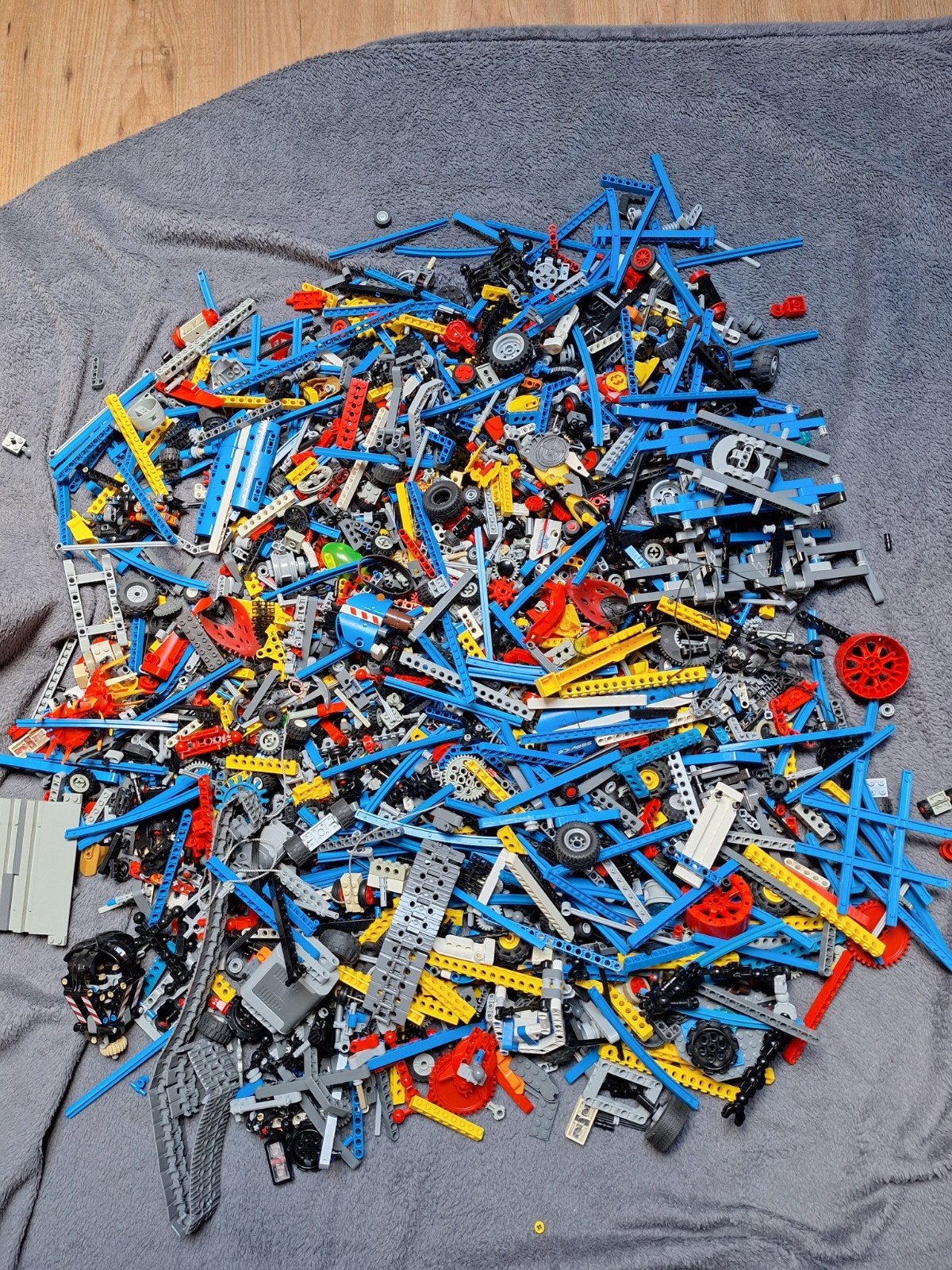 lego 5,5 kg technisch lego en treinrails met boekjes, Ophalen of Verzenden, Gebruikt