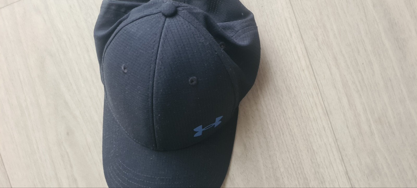 Under armour, Ophalen of Verzenden