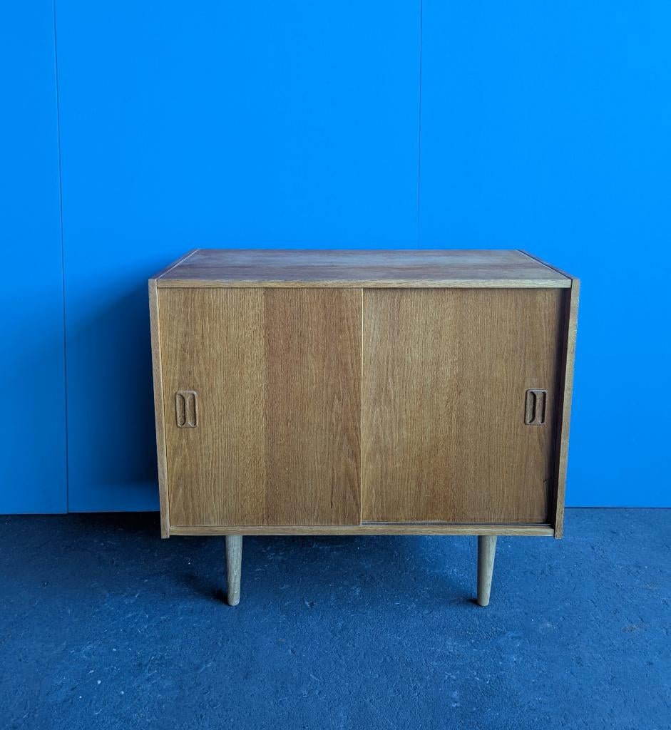 Vintage Deense kast met schuifdeuren, Ophalen, Gebruikt, Eikenhout, 50 tot 100 cm