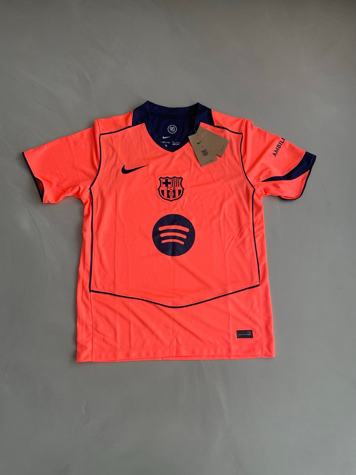 Nike FC Barcelona 24/25 Uitshirt Coral Voetbalshirt, Maat 48/50 (M), Nieuw, Oranje, Ophalen of Verzenden