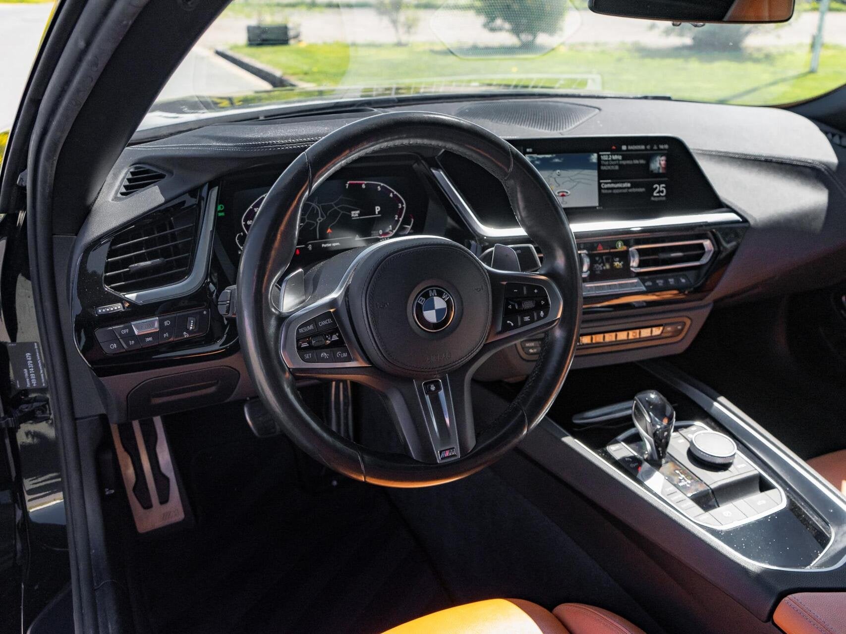 BMW Z4 Roadster sDrive30i High Executive|M-pakket|Camera|Stu, Auto's, BMW, Automaat, 1998 cc, Gebruikt, 4 cilinders