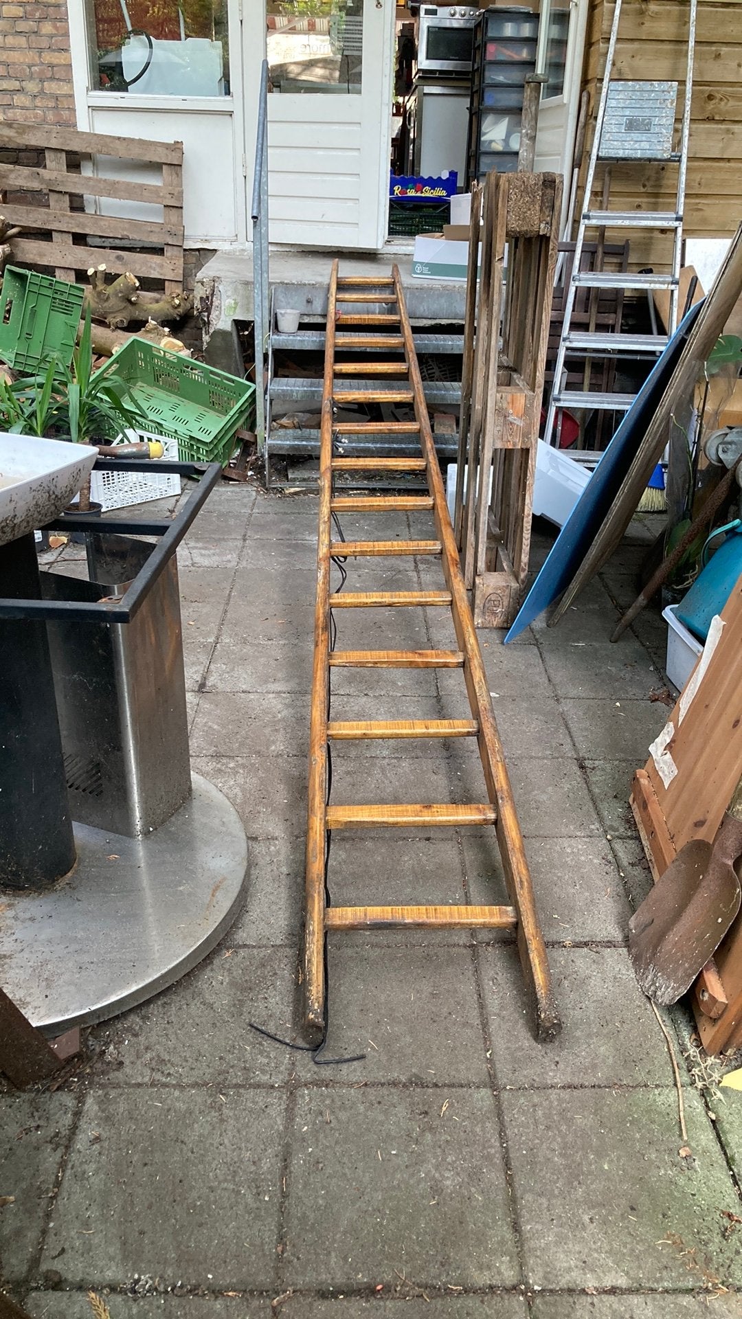 Houten ladder, lang en stevig, Ophalen of Verzenden, Gebruikt, Ladder, 4 meter of meer