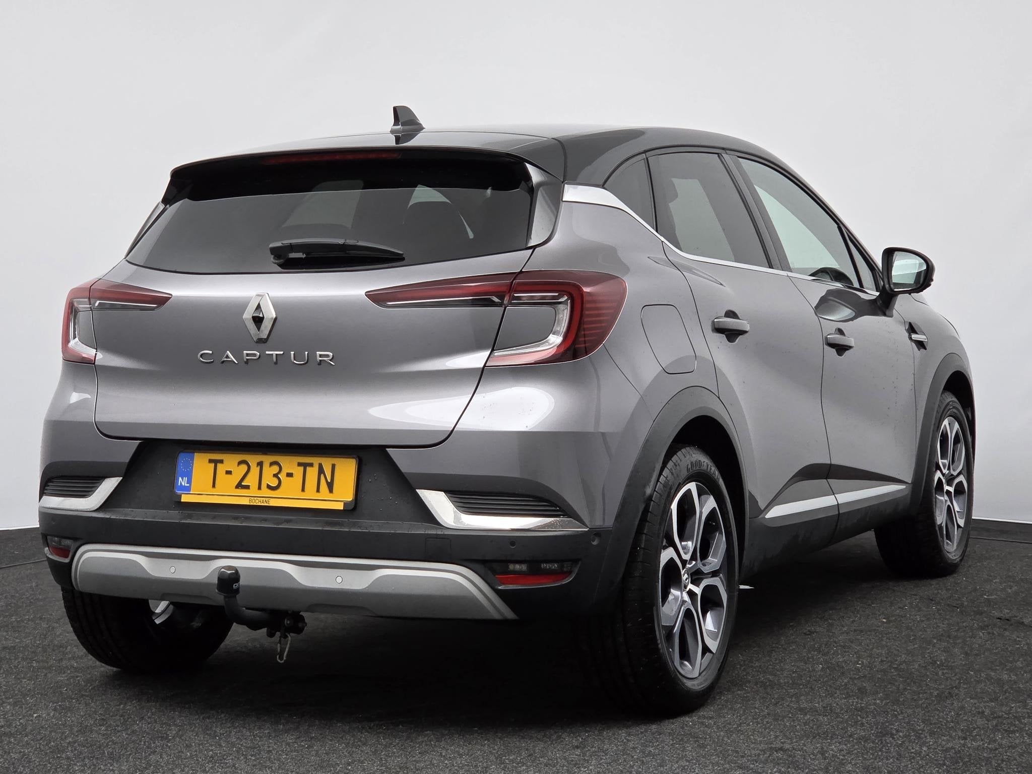 Renault Captur 1.0 TCe 90 techno | Trekhaak | Pack Bose | Pa, Voorwielaandrijving, Gebruikt, Met garantie (alle), Automatische klimaatregeling
