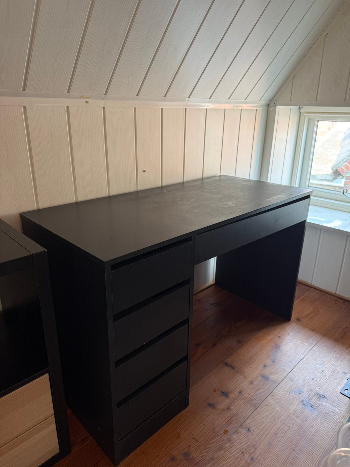 Bureau/ make up tafel, Ophalen, Zo goed als nieuw