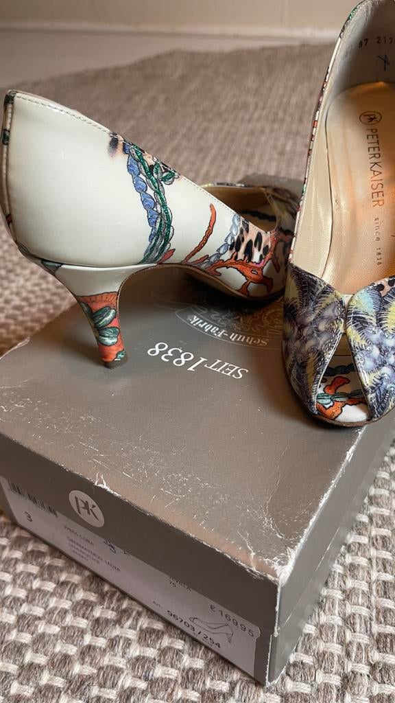 Peter Kaiser pumps met print - Maat 3 (36), Kleding | Dames, Schoenen, Ophalen of Verzenden, Zo goed als nieuw, Overige kleuren