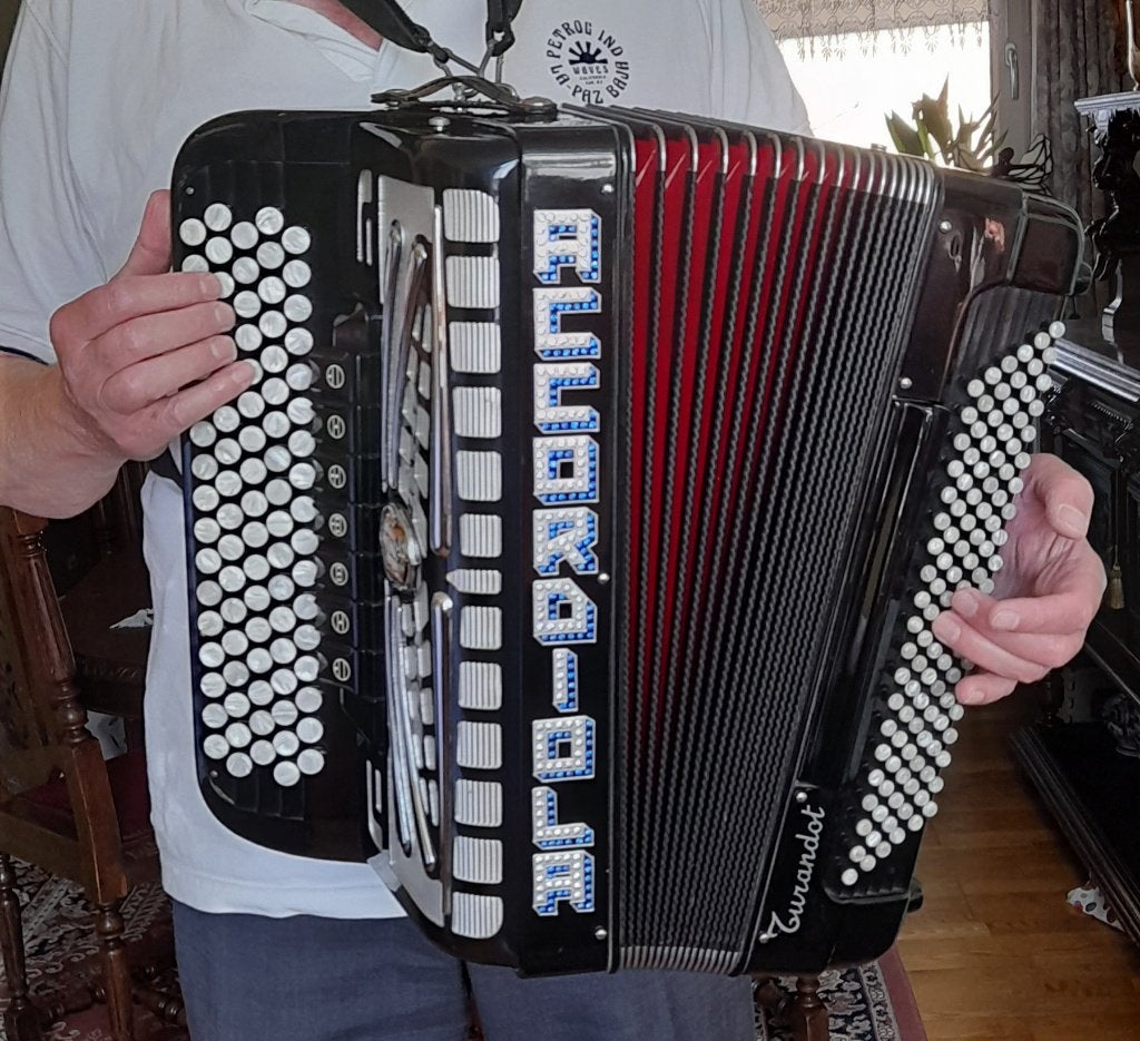 Accordiola Turandot, Ophalen, Gebruikt, Met koffer, Accordiola