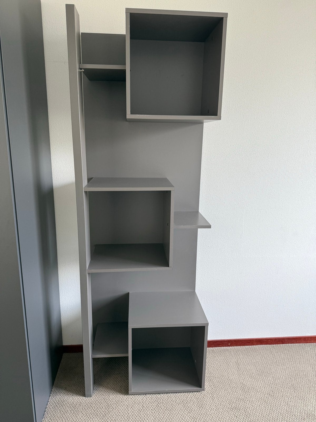 Kinderkamer boekenkast Grijs - 66x37x188cm, Huis en Inrichting, Kasten | Boekenkasten, Ophalen, Met plank(en), Gebruikt, 50 tot 100 cm
