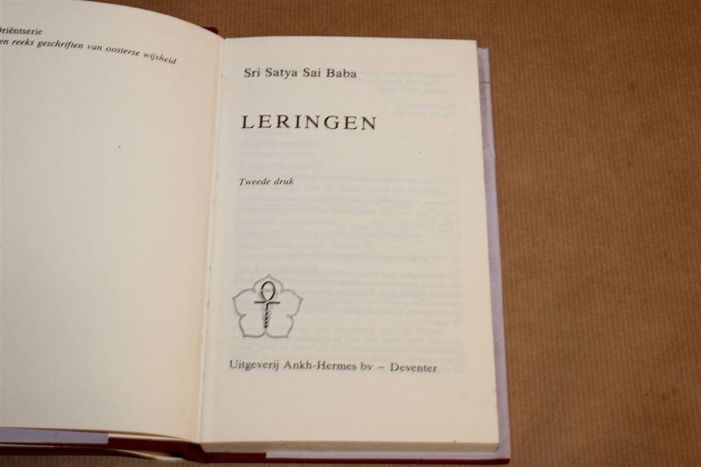 Leringen — Sai Baba, Spirituele Wijsheden, Oriëntserie, Ophalen of Verzenden, Gelezen, Overige onderwerpen, Achtergrond en Informatie