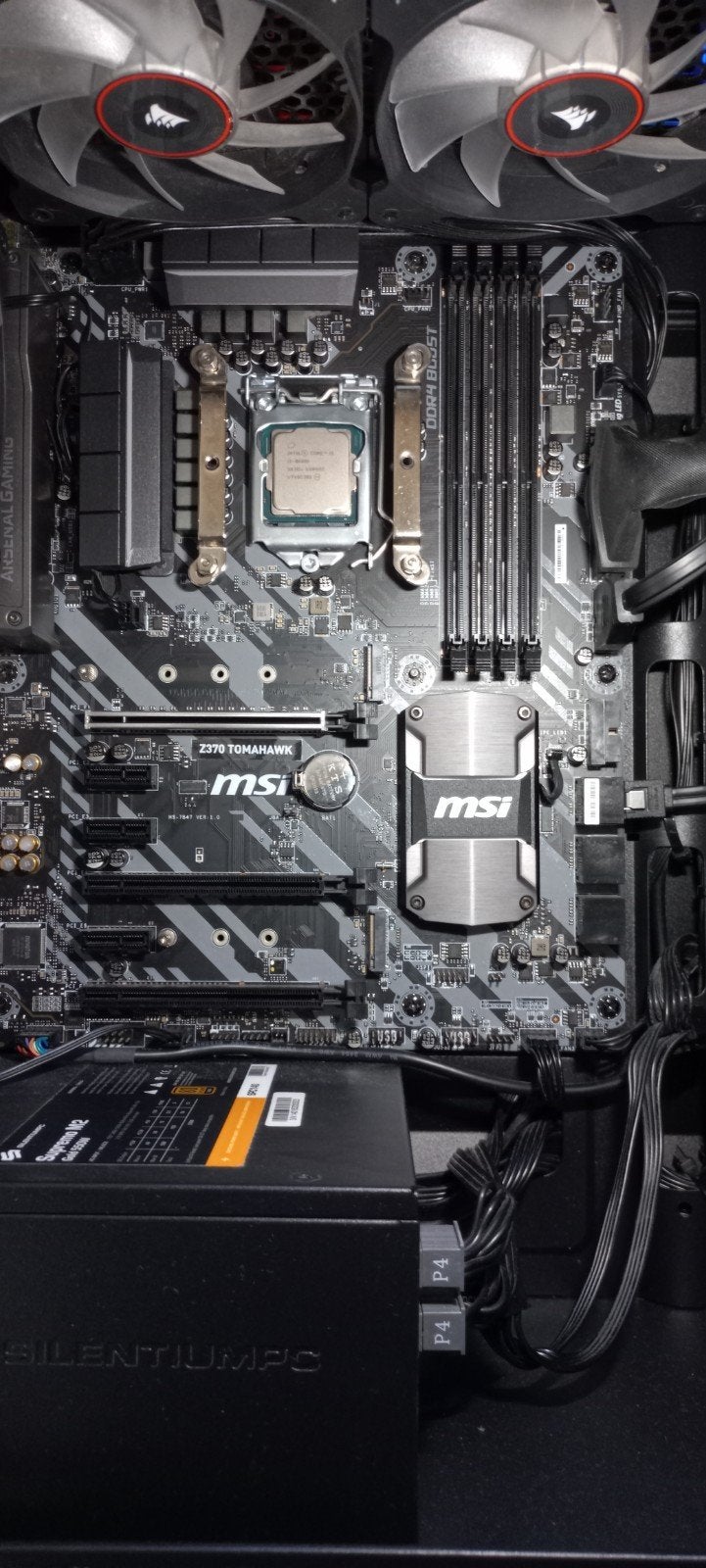 MSI Z370 Tomahawk moederbord - LGA1151, Computers en Software, LGA 1151, DDR4, Ophalen of Verzenden, Zo goed als nieuw