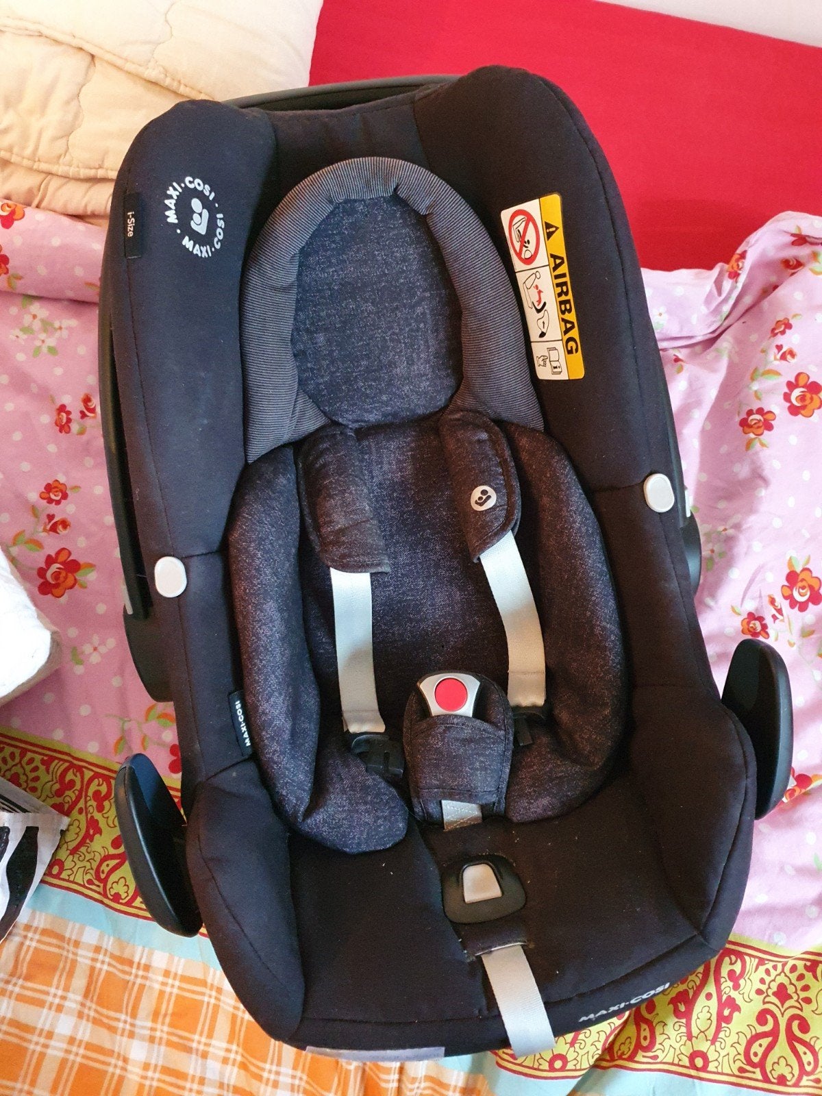 Maxi-Cosi Rock i-Size Autostoel + FamilyFix One i-Size Base, Ophalen, Gebruikt, Zijbescherming, Isofix