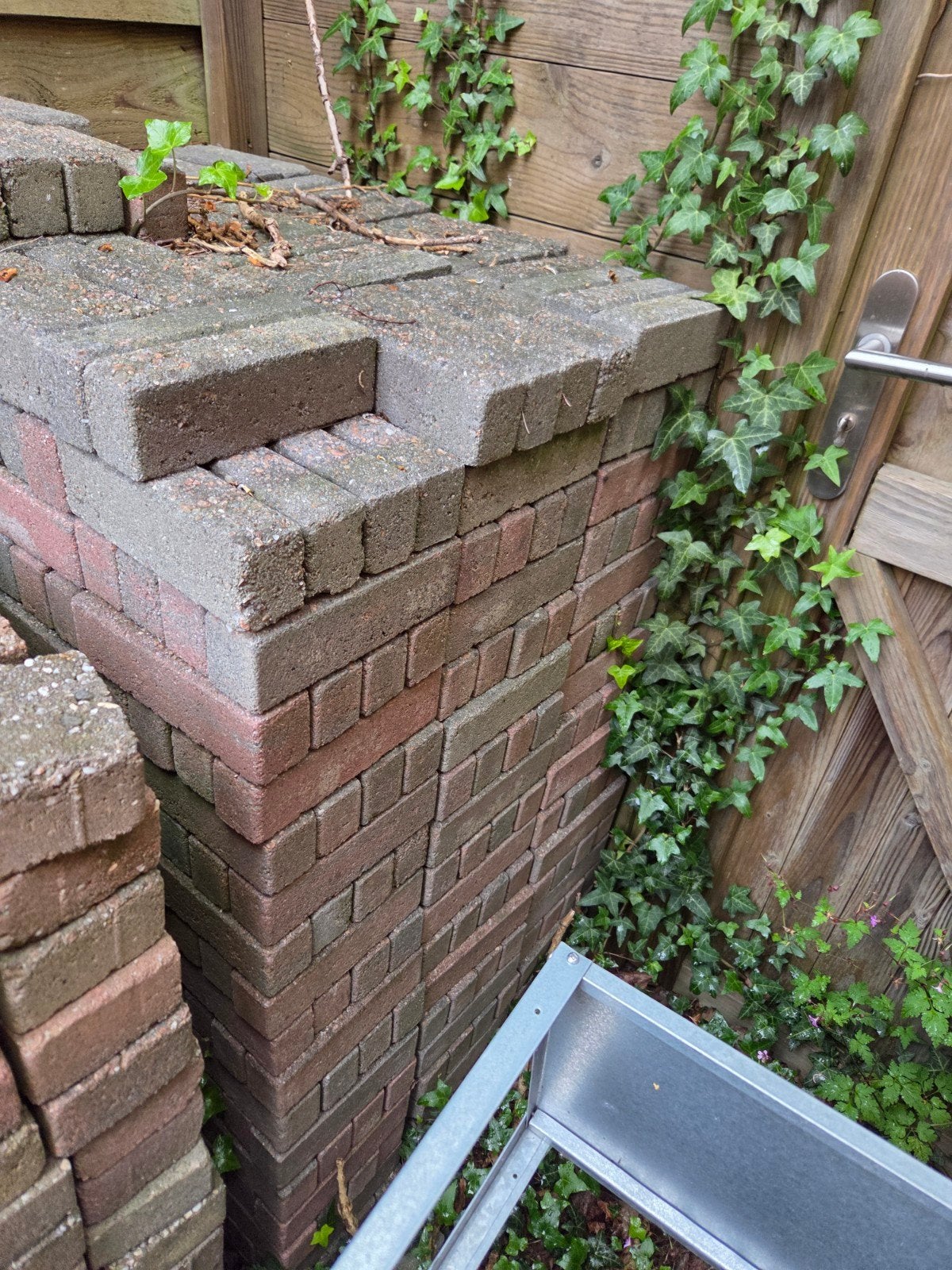 10m2 aan waaltjes, Tuin en Terras, Tegels en Klinkers, Ophalen, Beton, Klinkers