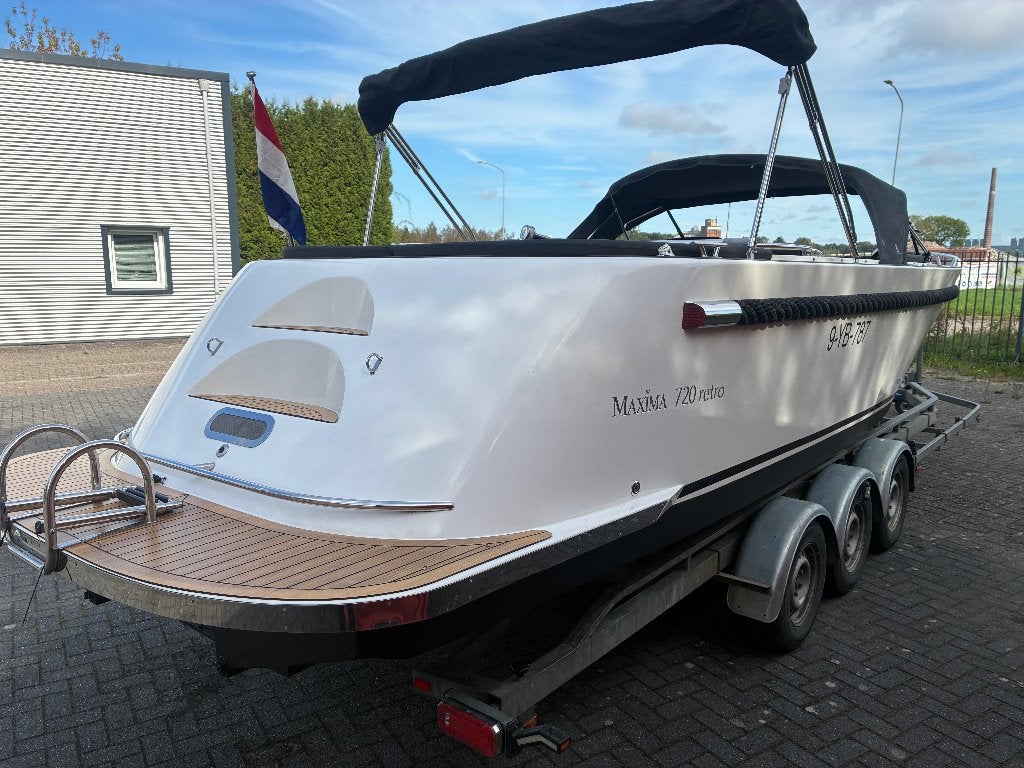 Foto 3 van maxima 720 retro tender