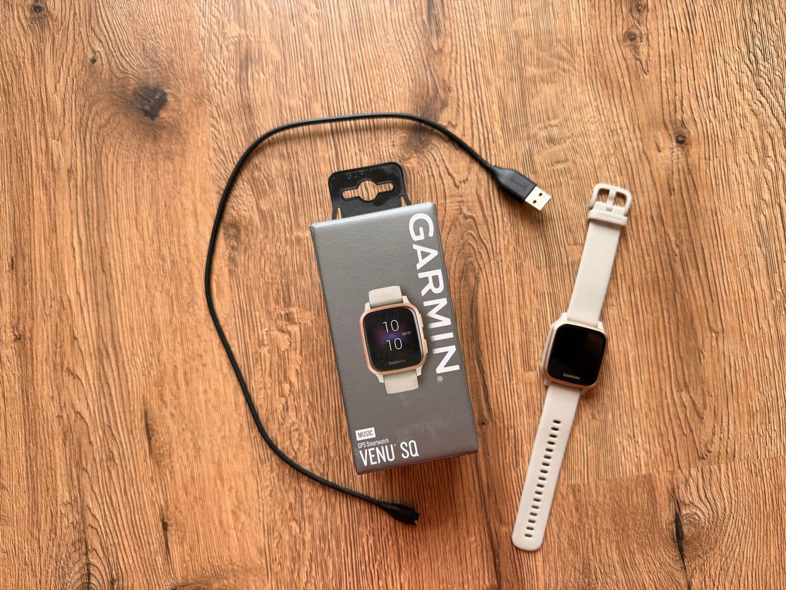 Garmin Venu Sq Music Edition Goud/Beige - Uitstekende staat, Ophalen of Verzenden, Zo goed als nieuw, Roze