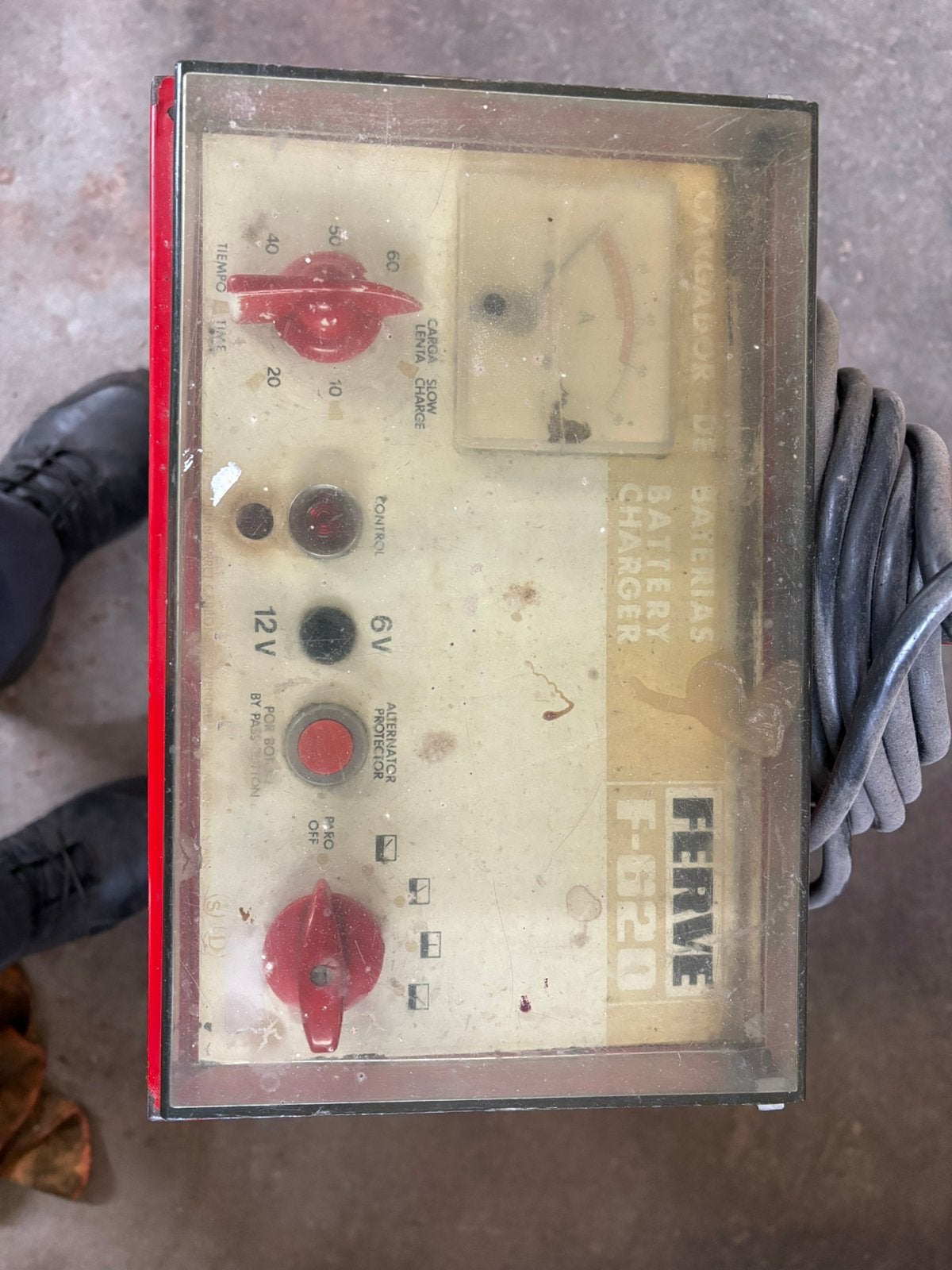 Accu lader ferve F620, Auto diversen, Ophalen, Gebruikt