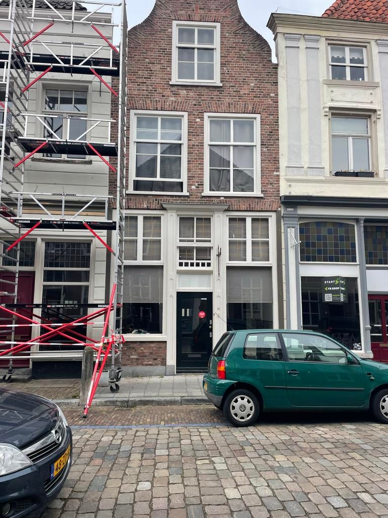 Winkelpand te huur in binnenstad Grave - ca. 85 m2, Zakelijke goederen, Bedrijfs Onroerend goed, Huur, Winkelruimte