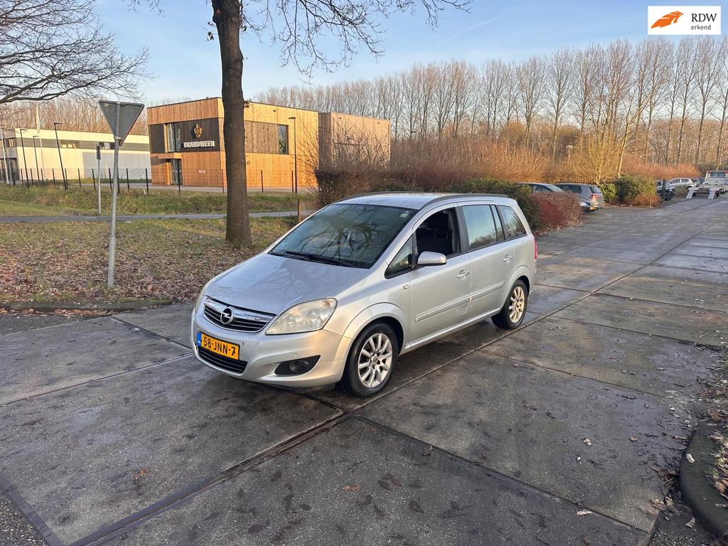 Opel Zafira 1.8 Temptation, Voorwielaandrijving, Gebruikt, 4 cilinders, Startonderbreker
