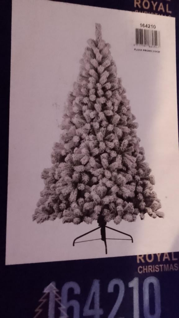 Besneeuwde kunstkerstboom, Ophalen, Gebruikt