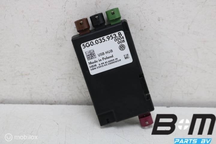 USB hub met spanningsomvormer VW Passat B8 5G0035953B, Auto diversen, Gebruikt