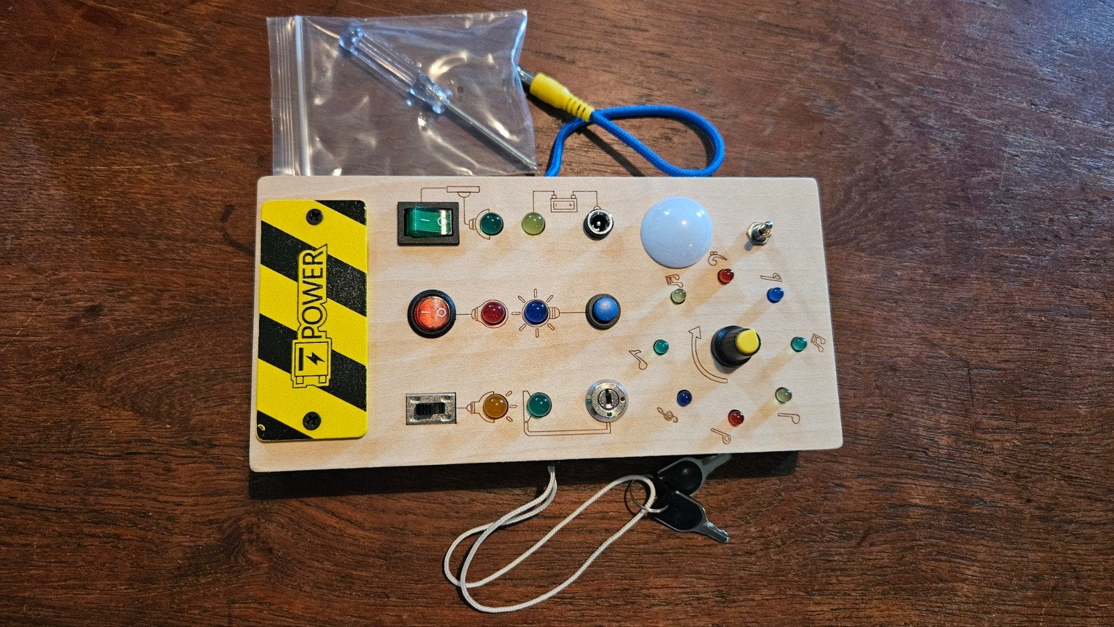 Nieuw houten activiteitenbord / busy board voor kinderen, Ophalen of Verzenden, Nieuw