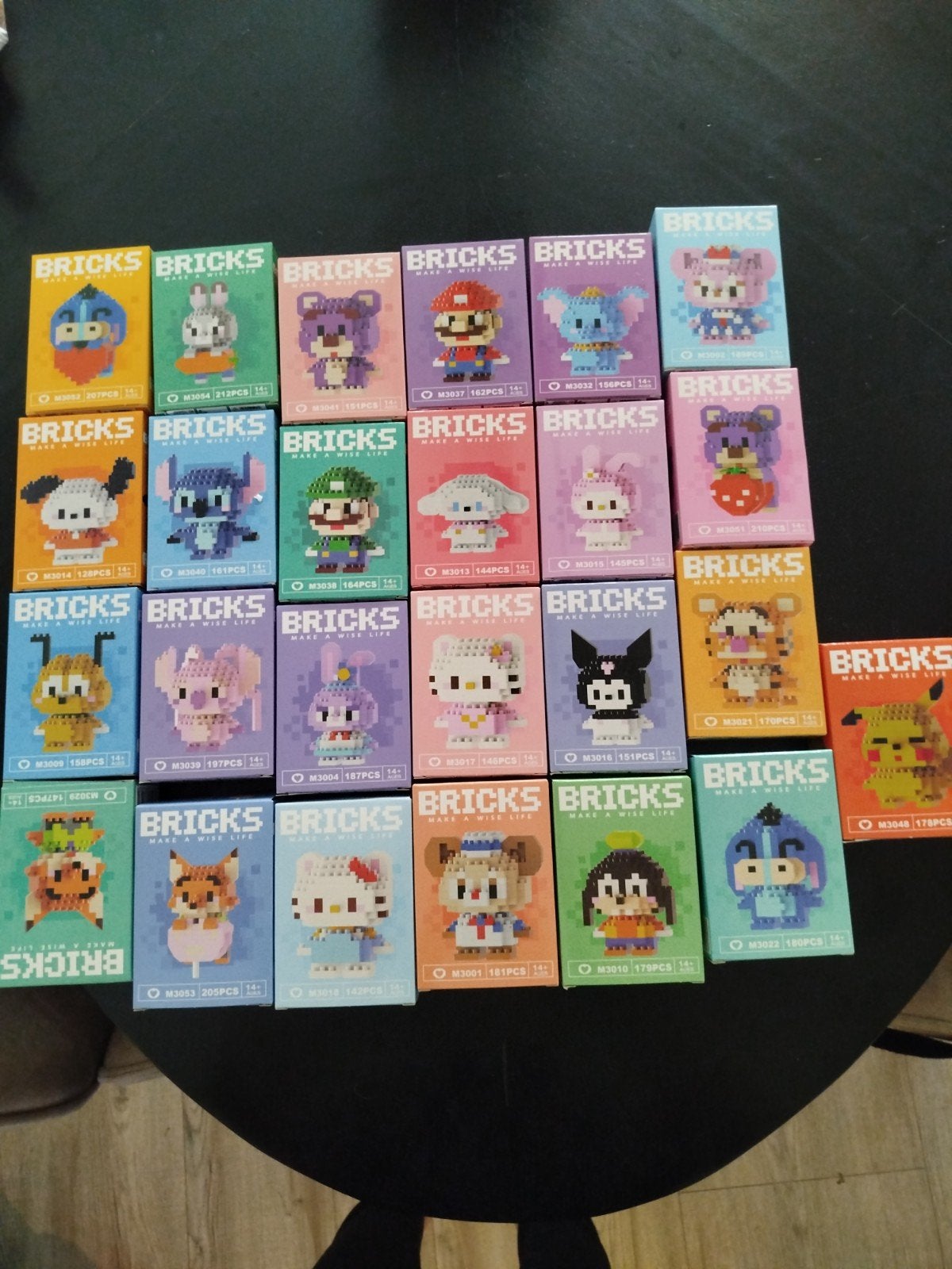 Diverse BRICKS bouwsets -  Mario, Stitch e.a. zo snel mogeli, Ophalen of Verzenden, Nieuw, Overige merken